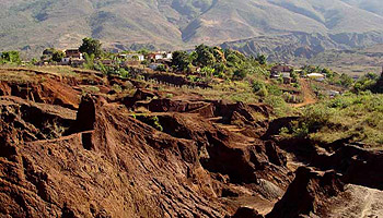 Velho garimpo de topázio imperial em Antonio Pereira, distrito de Ouro Preto, em Minas Gerais, ainda em atividade e com grande fluxo de visitantes turistas