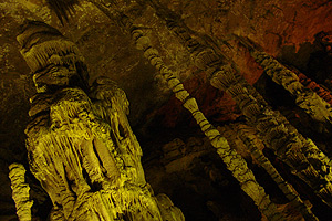 Fabulosos espeleotemas da Gruta Rei do Mato, MG